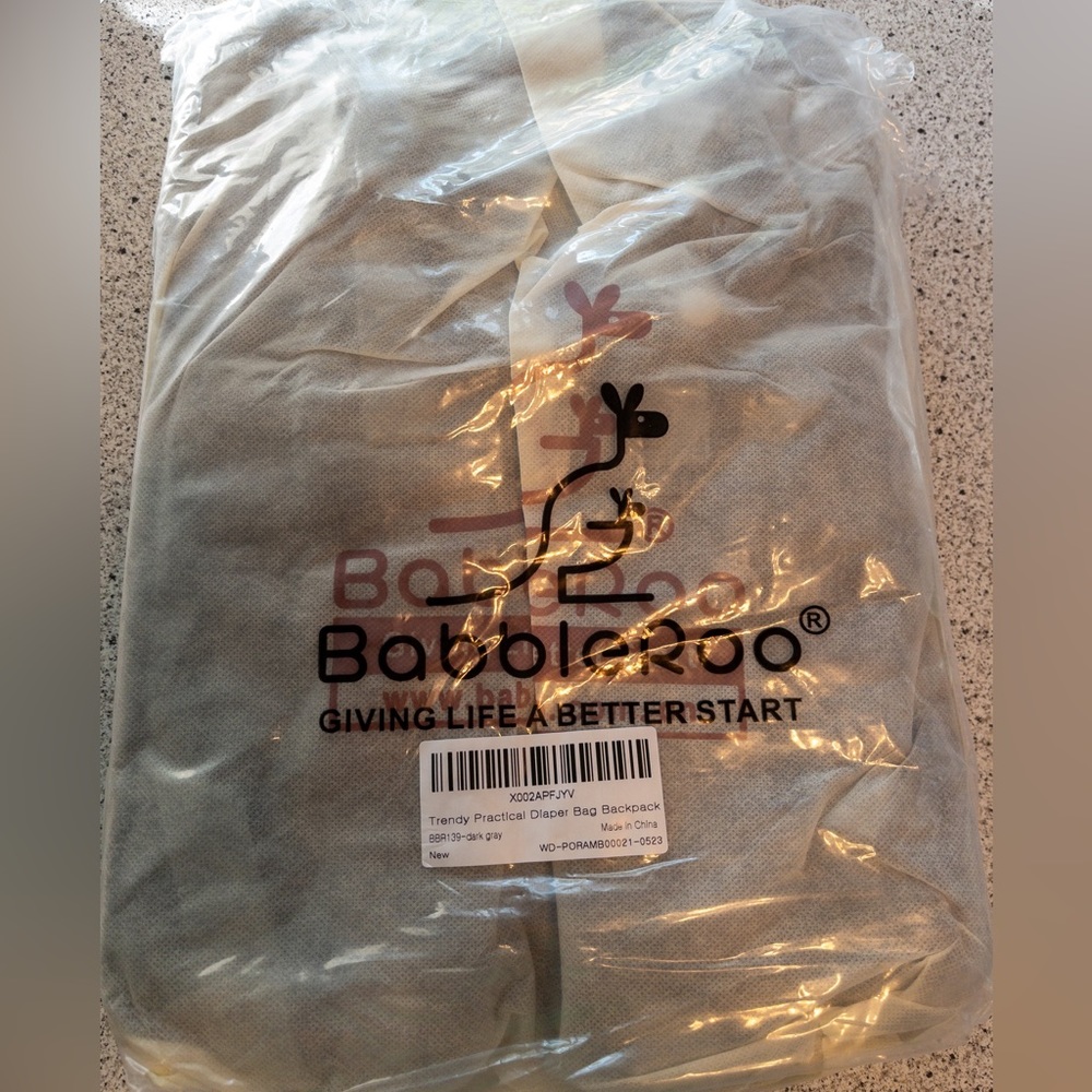❤️BNWT BOBBLE ROO DIAPER BAG❤️ - Picture 3 of 6